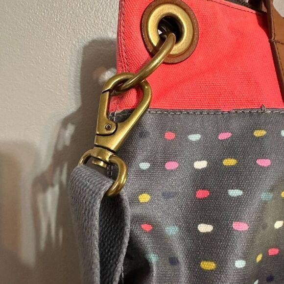 Fossil Keely Bucket Crossbody Bag - Picture 8 of 10